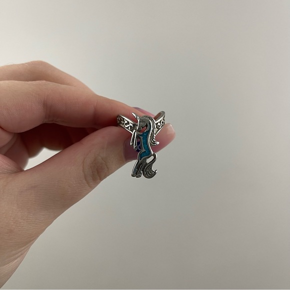 Vintage Y2K Turquoise Stone Standing Unicorn Curved Band Statement Ring - Picture 3 of 5